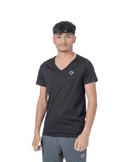 CASCARY figurbetontes Slim Fit T-Shirt mit V-Neck